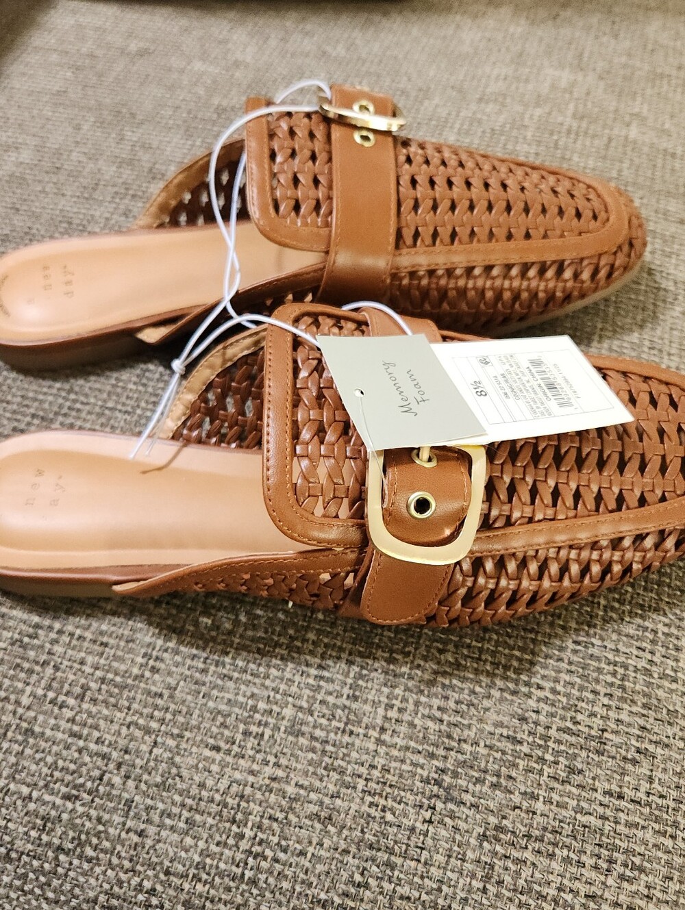 a new day Woven Leather Texture Slide Mules in Tan with Gold Buckles 8.5 - Picture 2 of 8